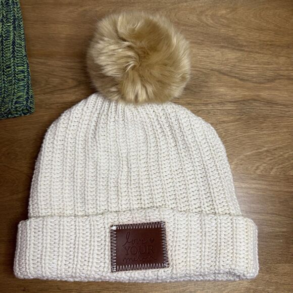 Love Your Melon Beanie Womens One Size Lot of 2 Knit Pom Green Off White Winter - Picture 3 of 12